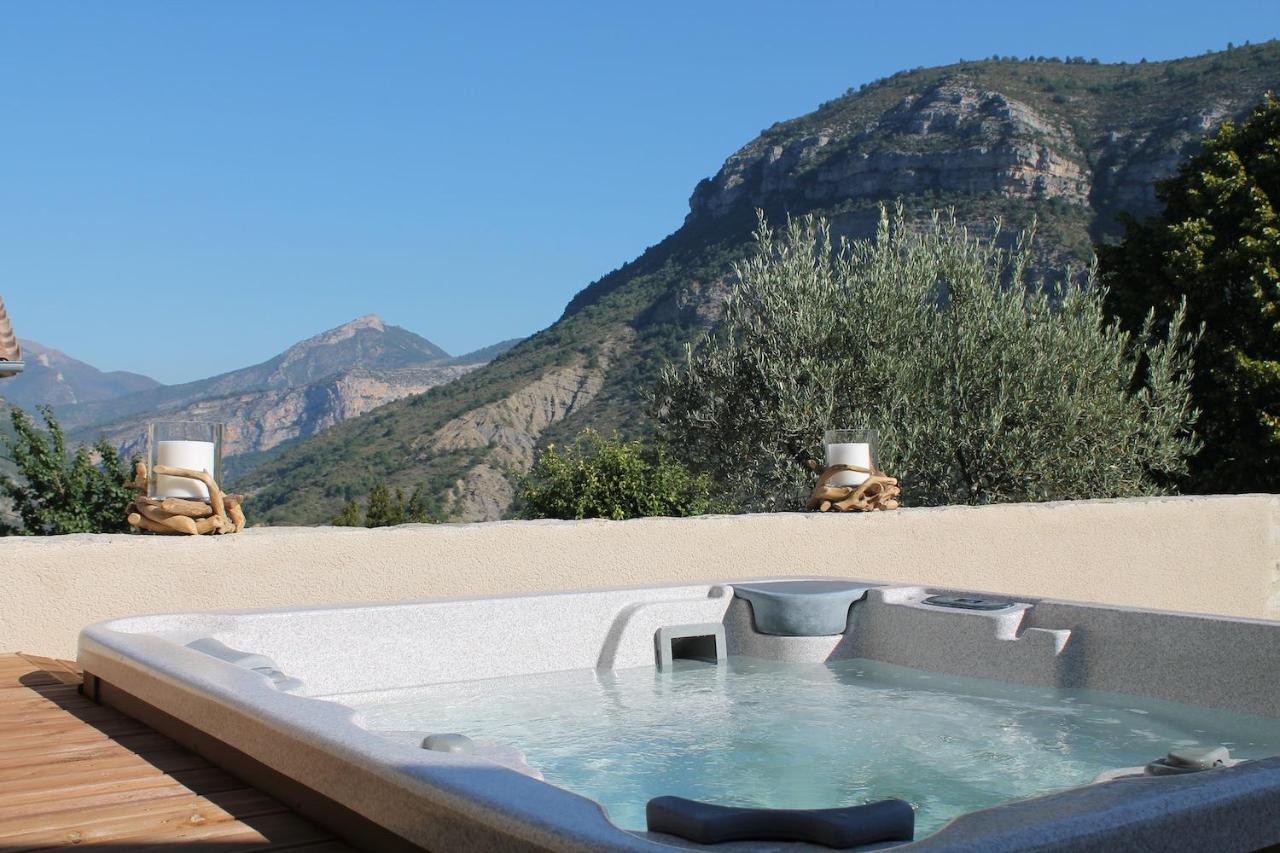 Bed and Breakfast Entre Terre Et Ciel Remuzat Экстерьер фото